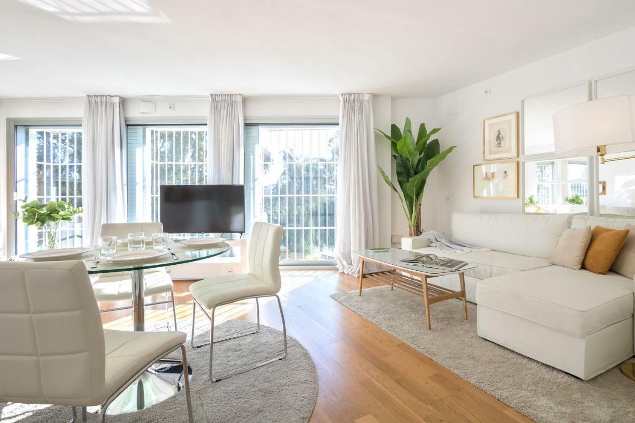 Betis Deluxe Riverside Sevilla Kültér fotó